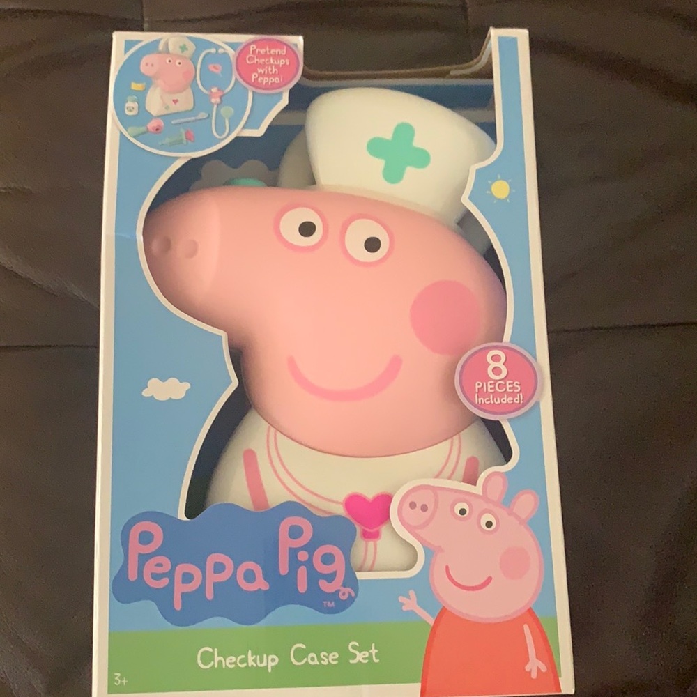 New in box Peppa Pig Checkup Case Set.